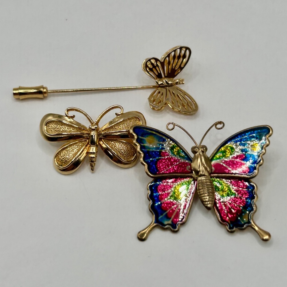 3 Lot Vintage Butterfly Brooch Set Gold Blue Pink Green Yellow​ - Picture 5 of 13
